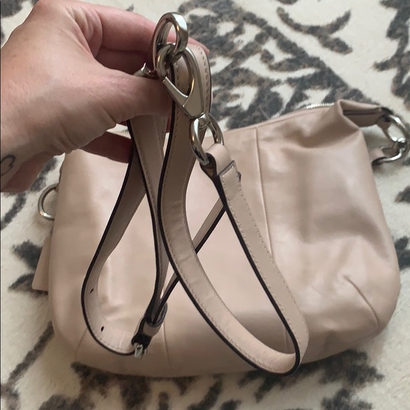 Handbag - Picture 5 of 5